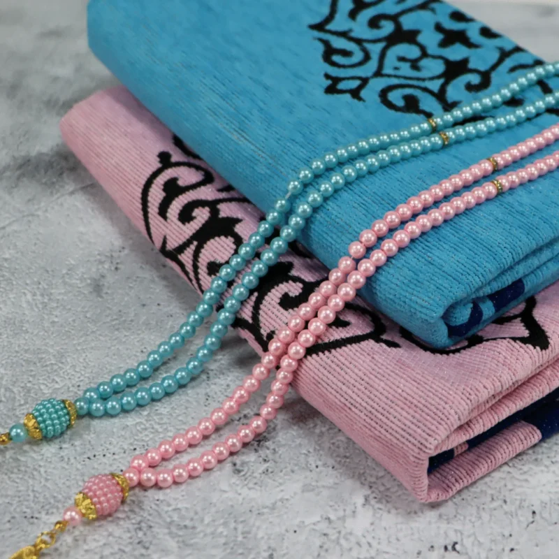 سجدة - سجادتي صلاة لك ولها