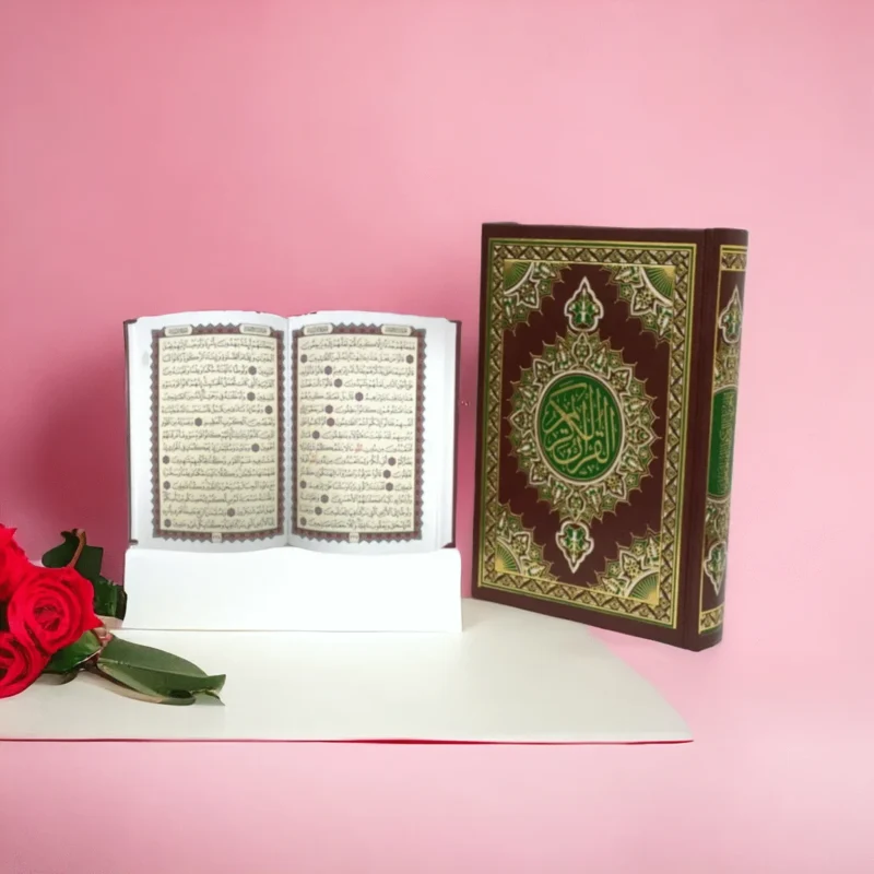 كرتون مصاحف عدد 36 مصحف للتوزيع الخيري طباعة 4 لون مقاس الربع 14×20 سم